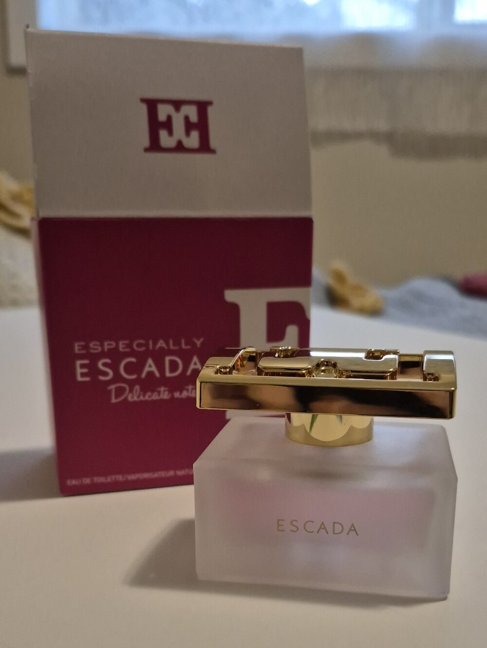 Especially Escada Delicate Notes Pefume Brand New.